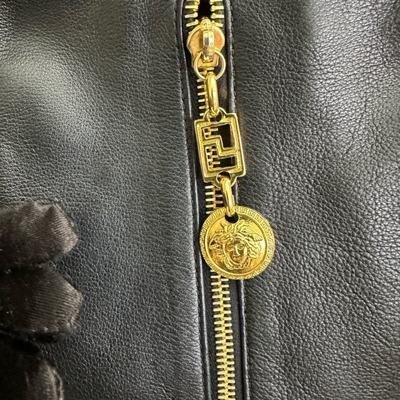 SOLD GianniVersace Backpack Leather - Picture 7 of 16